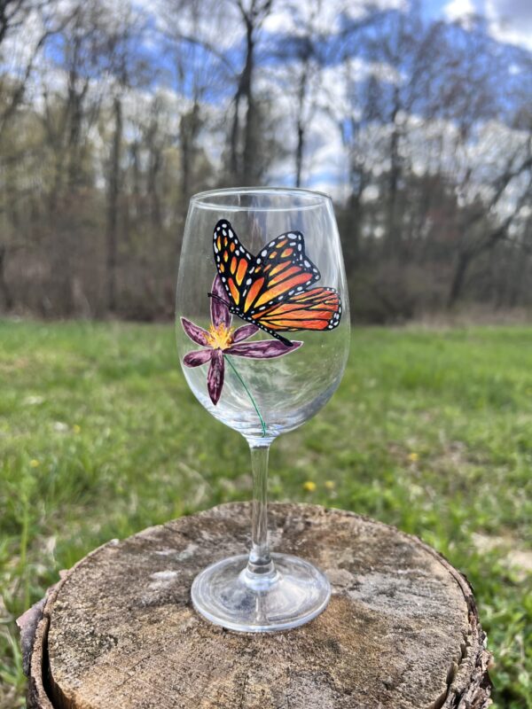 Monarch Butterfly Wine Glass - Image 1
